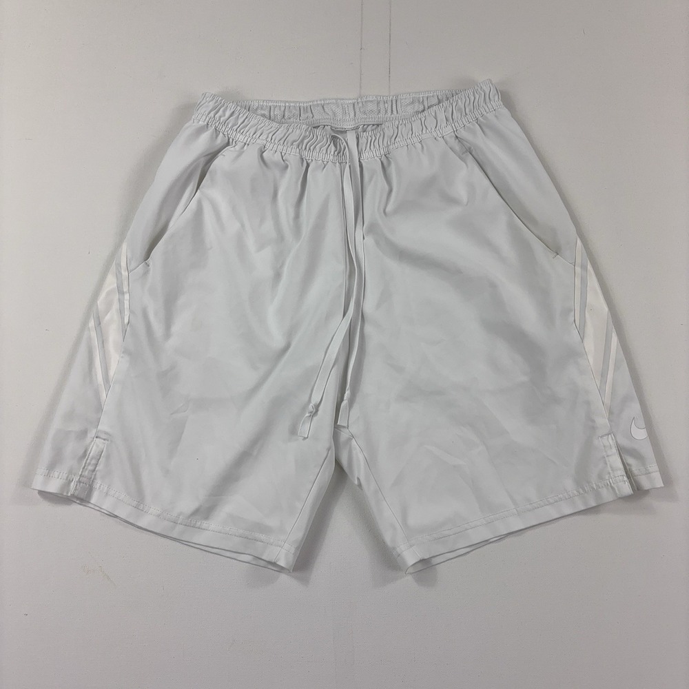 NikeCourt Men's Medium White Dri-FIT Woven Tennis Shorts 9 Inch